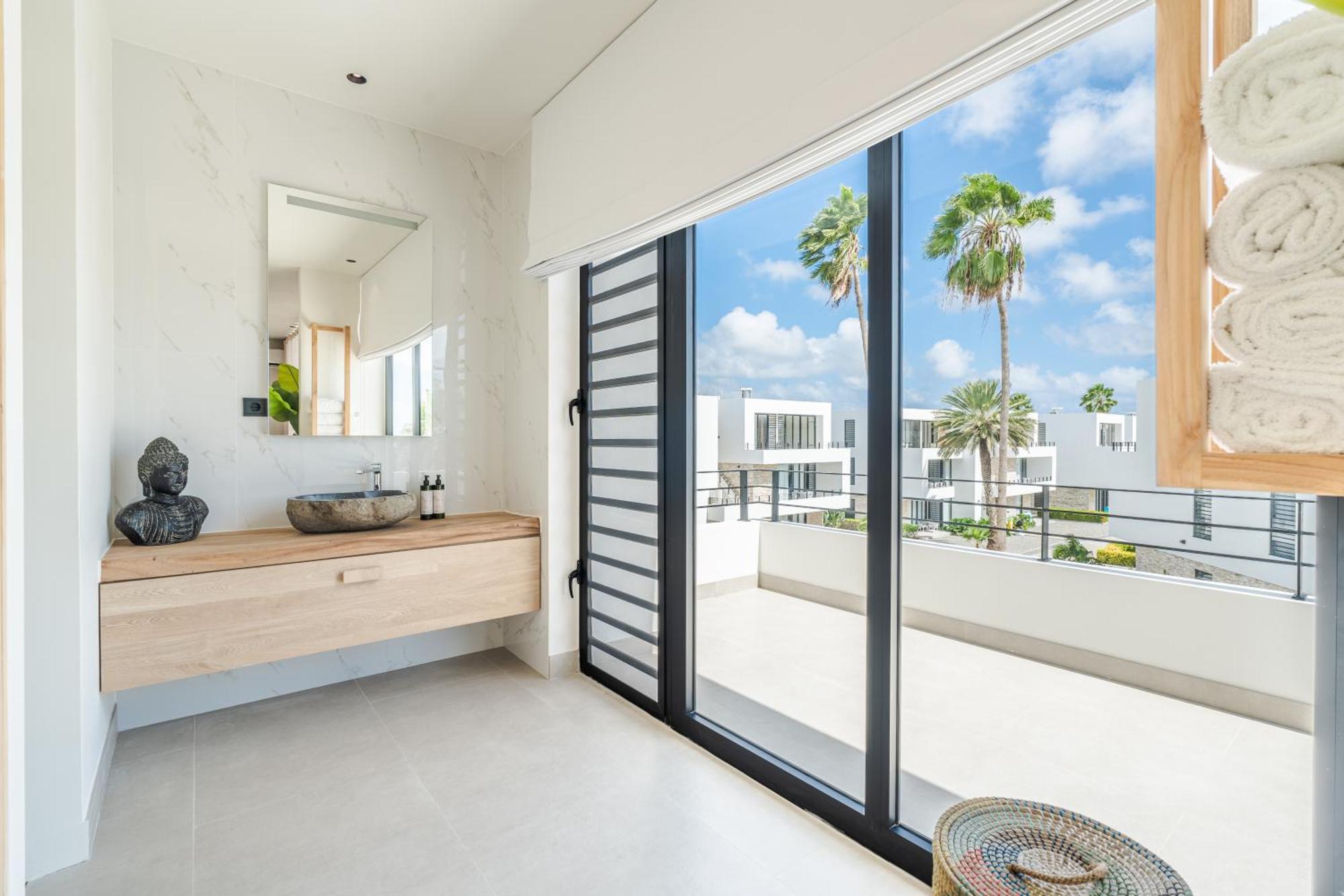 Van Der Valk Plaza Beach & Dive Resort Bonaire 크랄렌데이크 외부 사진